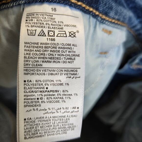 NWT Old Navy High Rise Flare Jeans Womens 16 - Picture 7 of 10